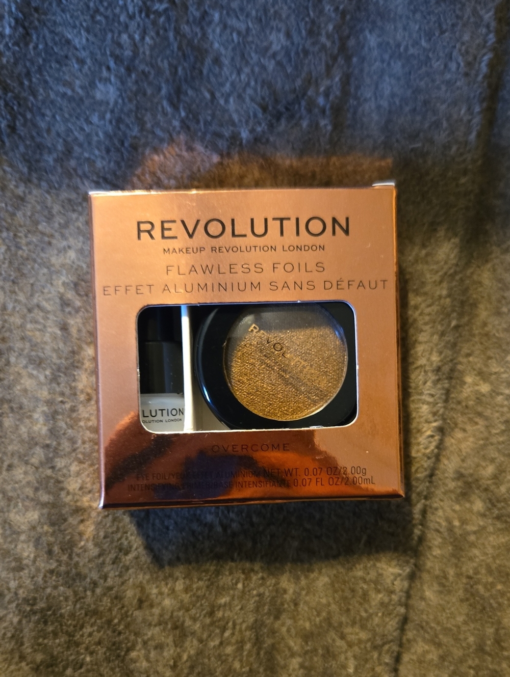 3/$10 Bundle Deals Revolution Flawless Foils Eyeshadow - Overcome